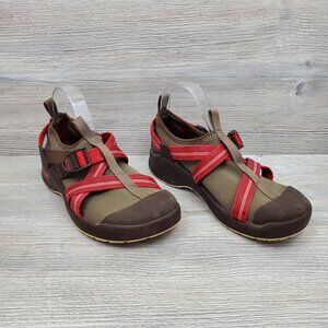 Chaco Ponsul Bulloo women's sandals in Salmon Run